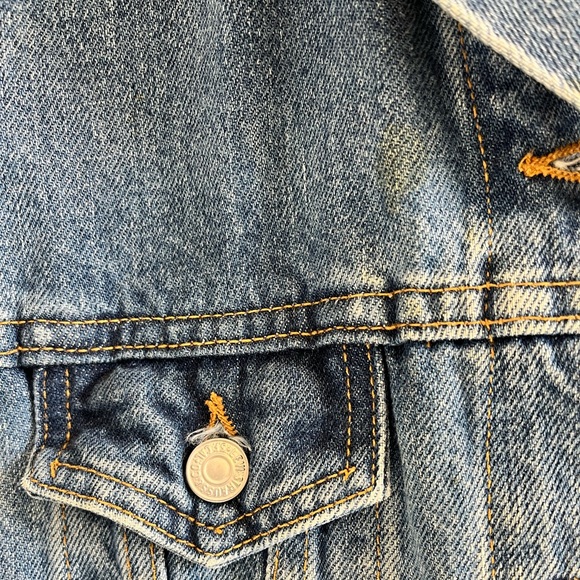 Levi's Jeans Jacket Misses Small Trucker Blue Faded Denim USA Cotton 77715-4892 - Picture 3 of 4